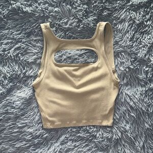 Lululemon Beige cropped tank